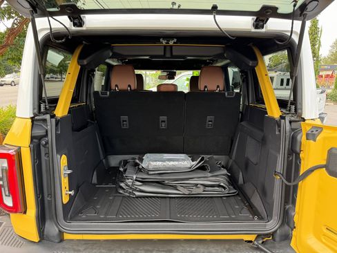 Used 2023 Ford Bronco Heritage Edition image 38