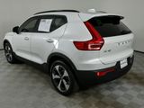 Used 2023 Volvo XC40 B4 Plus w/ Protection Package Premier image 4