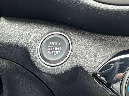 Used 2024 Kia Forte GT-Line image 33