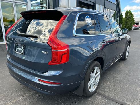 Used 2023 Volvo XC90 B5 Core w/ Protection Package AWD/4WD image 11