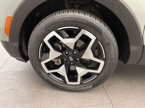 Used 2022 Hyundai Santa Cruz Limited AWD/4WD image 10