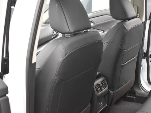 New 2026 Nissan Rogue SV w/ SV Premium Package image 17