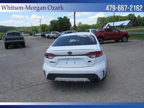Used 2022 Toyota Corolla SE FWD image 14