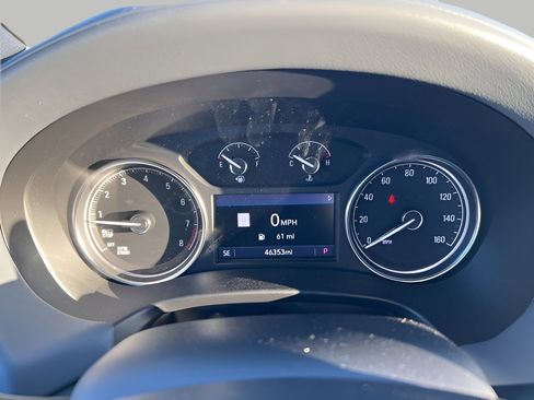 Used 2023 Buick Enclave Essence w/ Experience Buick Package image 22