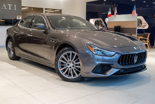 Used 2023 Maserati Ghibli Modena Q4 AWD/4WD image 5