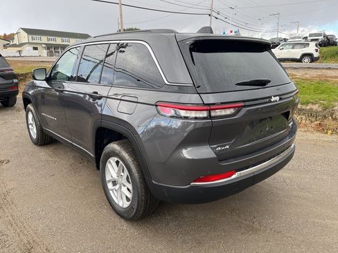 New 2025 Jeep Grand Cherokee 4WD image 5