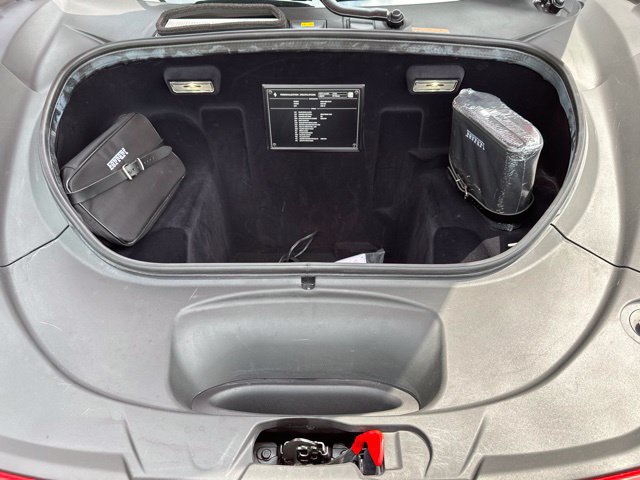 Used 2021 Ferrari F8 Tributo RWD image 16
