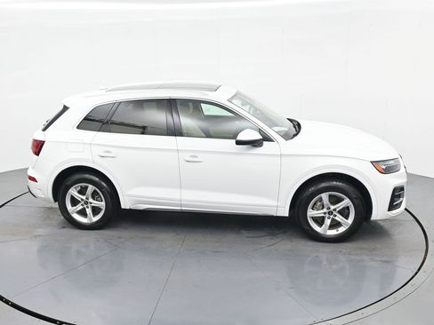 Used 2023 Audi Q5 2.0T Premium w/ Convenience Package AWD/4WD image 21