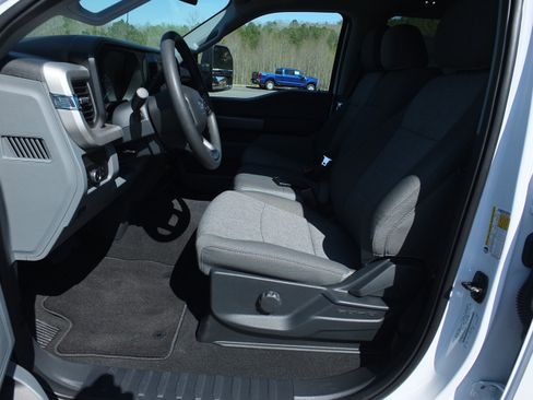 New 2026 Ford F250 XL w/ STX Appearance Package AWD/4WD image 18