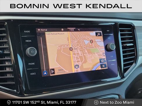 Used 2022 Volkswagen Atlas SEL image 18