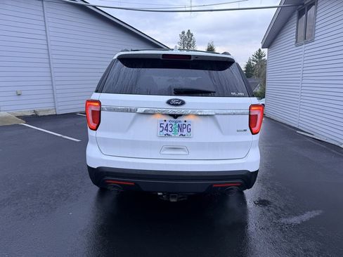 Used 2016 Ford Explorer 4WD image 4