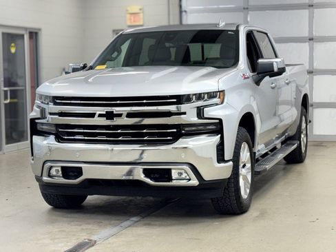 Used 2021 Chevrolet Silverado 1500 LTZ w/ LTZ Premium Package image 3