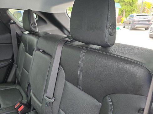 Used 2020 Chevrolet Blazer LT FWD image 30