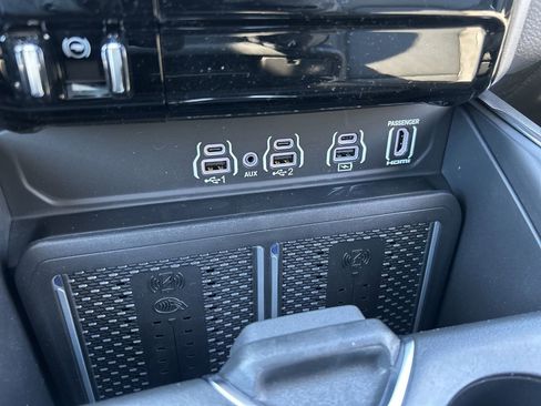 New 2026 RAM 1500 Laramie w/ Night Edition AWD/4WD image 14