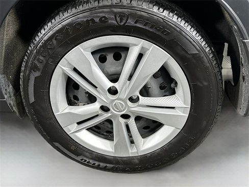 Used 2024 Nissan Kicks S image 26