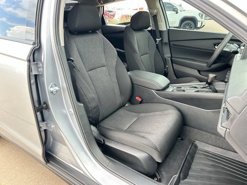 Used 2026 Honda Accord SE image 24