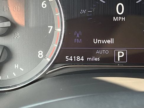 Used 2021 INFINITI QX80 Premium Select AWD/4WD image 32