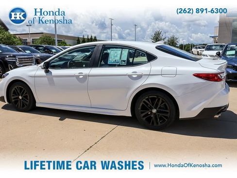 Used 2025 Toyota Camry SE w/ Multimedia Upgrade Package FWD image 2
