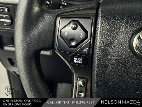 Used 2022 Toyota 4Runner TRD Off-Road image 22