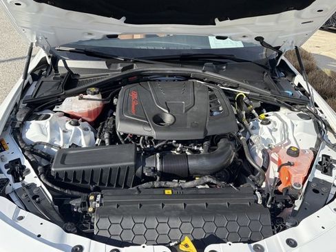 Used 2023 Alfa Romeo Giulia Ti image 10