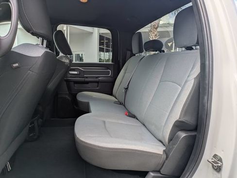 Used 2021 RAM 2500 Big Horn AWD/4WD image 18