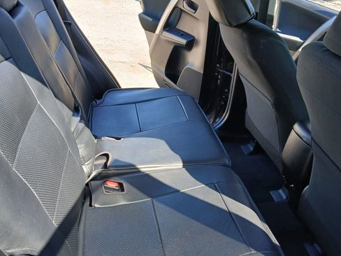 Used 2016 Toyota RAV4 LE image 15