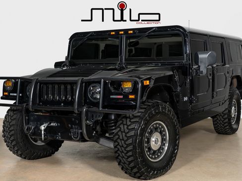 Used 2006 HUMMER H1 image 1