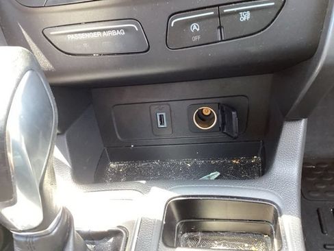 Used 2018 Ford Escape SEL w/ Ford Safe & Smart Package FWD image 33