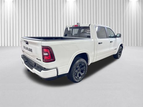 New 2026 RAM 1500 4x4 Crew Cab image 5