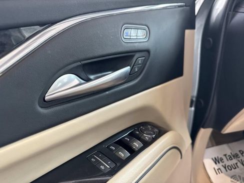 Certified 2023 Cadillac Escalade Premium Luxury AWD/4WD image 46