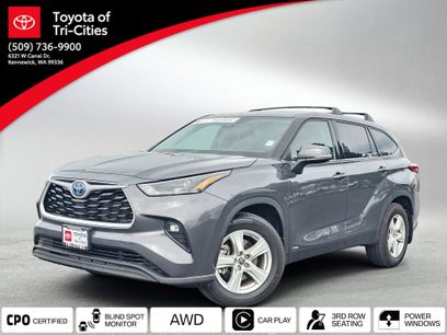Used 2022 Toyota Highlander LE