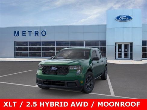 New 2025 Ford Maverick XLT w/ Equipment Group 301A image 3