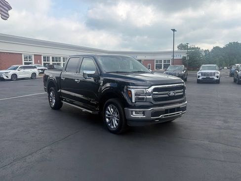 Used 2024 Ford F150 Lariat w/ Tow/Haul Package AWD/4WD image 7