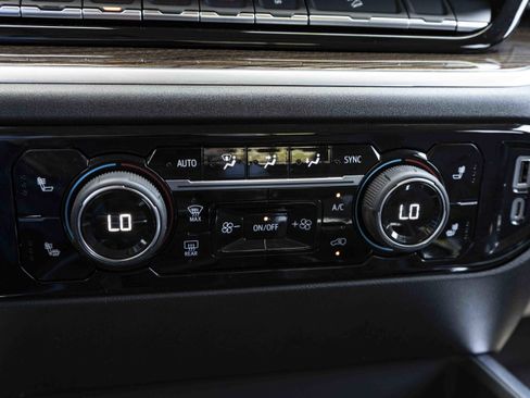 Used 2025 Chevrolet Silverado 1500 RST w/ LPO, Utility Wall Package image 36