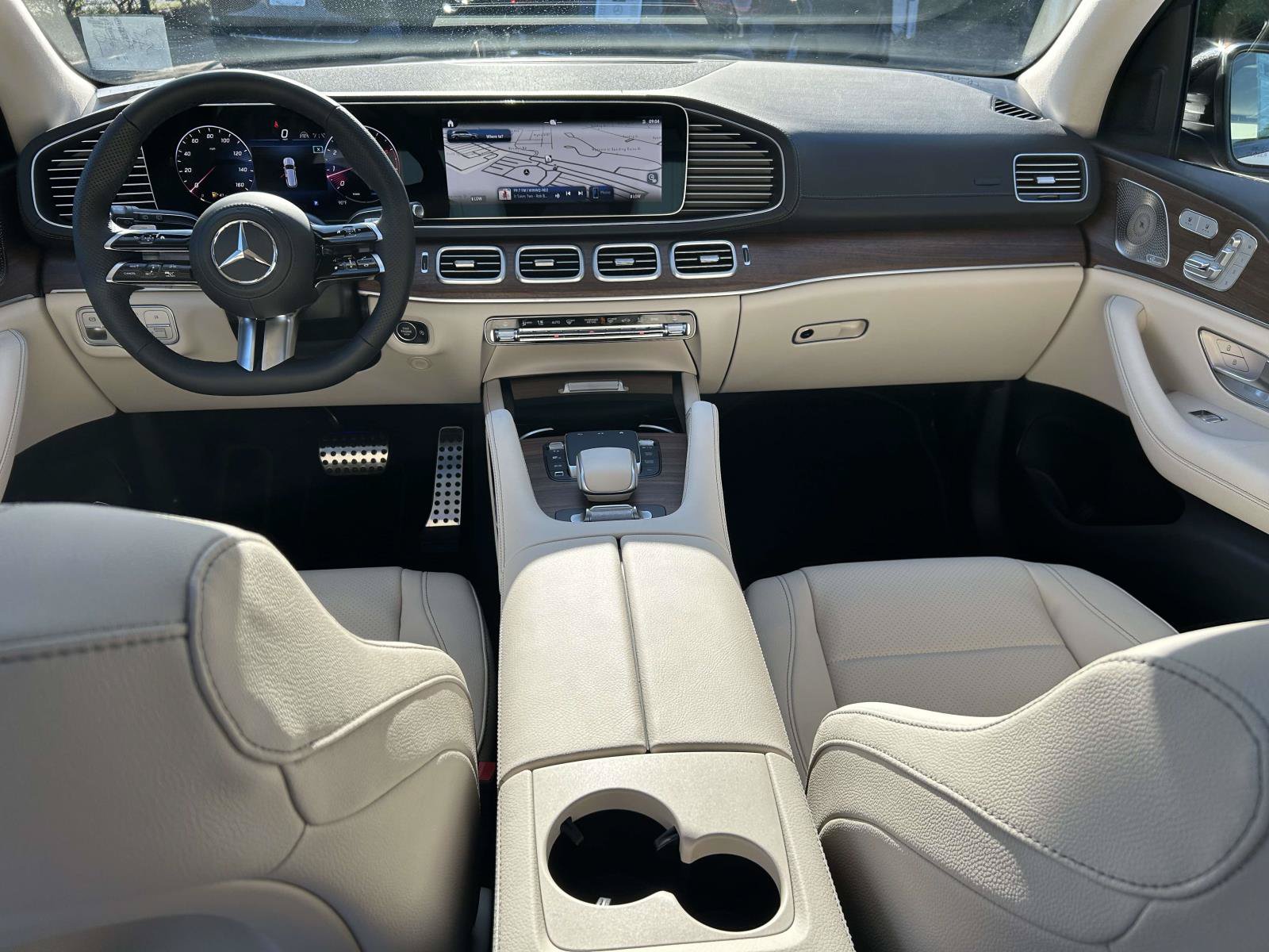 New 2026 Mercedes-Benz GLS 450 4MATIC image 24