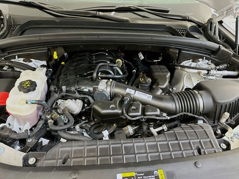 Used 2023 Jeep Grand Cherokee Limited image 35