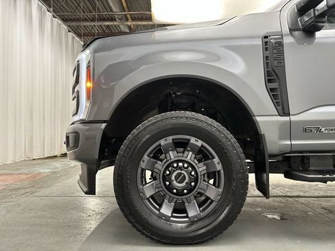 Used 2024 Ford F250 Lariat w/ Sport Appearance Package AWD/4WD image 20