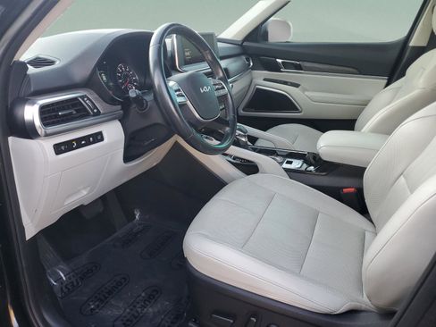 Used 2022 Kia Telluride EX image 19