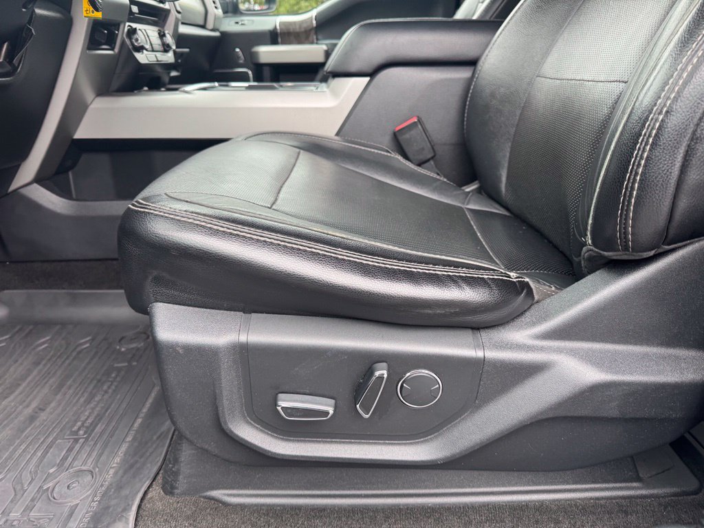 Used 2017 Ford F250 Lariat w/ Chrome Package AWD/4WD image 6