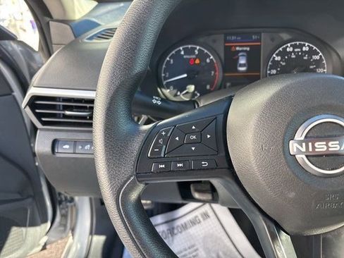 Used 2024 Nissan Altima 2.5 S image 17