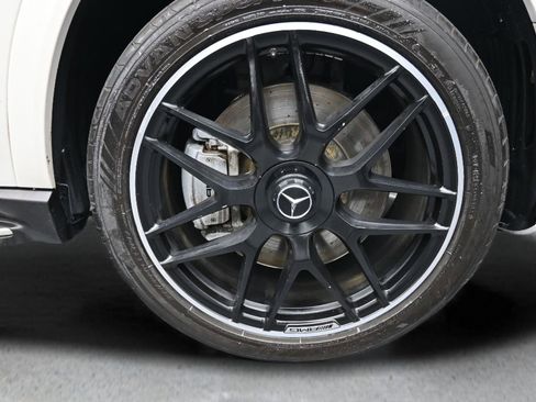 Used 2022 Mercedes-Benz GLE 53 AMG 4MATIC Coupe image 21