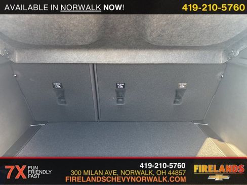 New 2025 Chevrolet Trax LT w/ Sunroof Package image 39