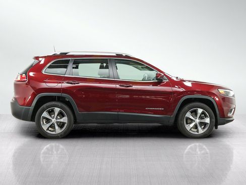 Used 2019 Jeep Cherokee Limited AWD/4WD image 6