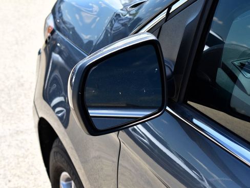 Used 2024 Ford Edge SEL AWD/4WD image 13