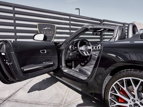 Used 2021 Mercedes-Benz AMG GT Base image 34