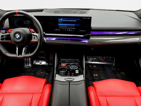 Used 2025 BMW M5 w/ Carbon Package AWD/4WD image 12