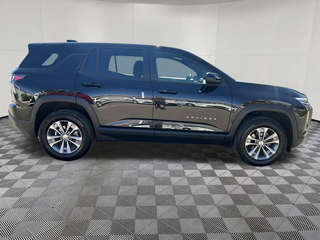 Used 2026 Chevrolet Equinox LT w/ Convenience Package II AWD/4WD image 10