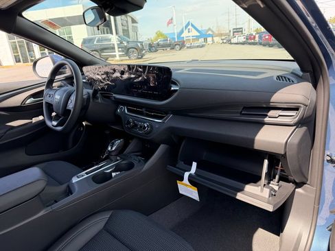 New 2026 Buick Envista Sport Touring w/ Convenience II Package FWD image 15