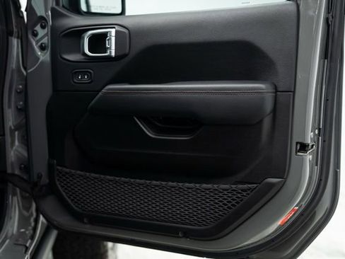 Used 2023 Jeep Wrangler Unlimited Rubicon 392 w/ Trailer Tow Package image 31