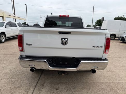 Used 2017 RAM 1500 Laramie w/ Convenience Group AWD/4WD image 6